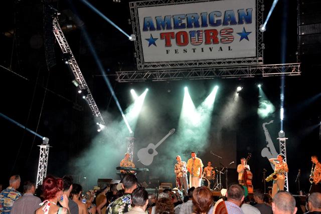 min 2015 07 03 tours 703